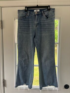 Mica Women's Raw Hem Crop Flare Jeans
